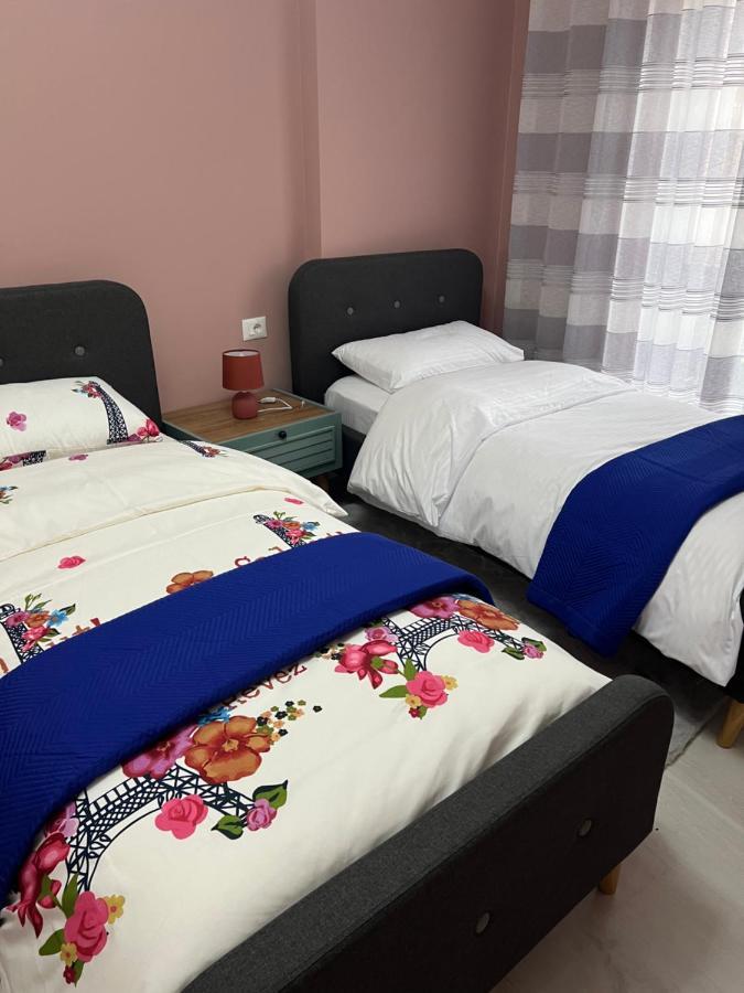Alma Rose Apartment Korce Exterior photo