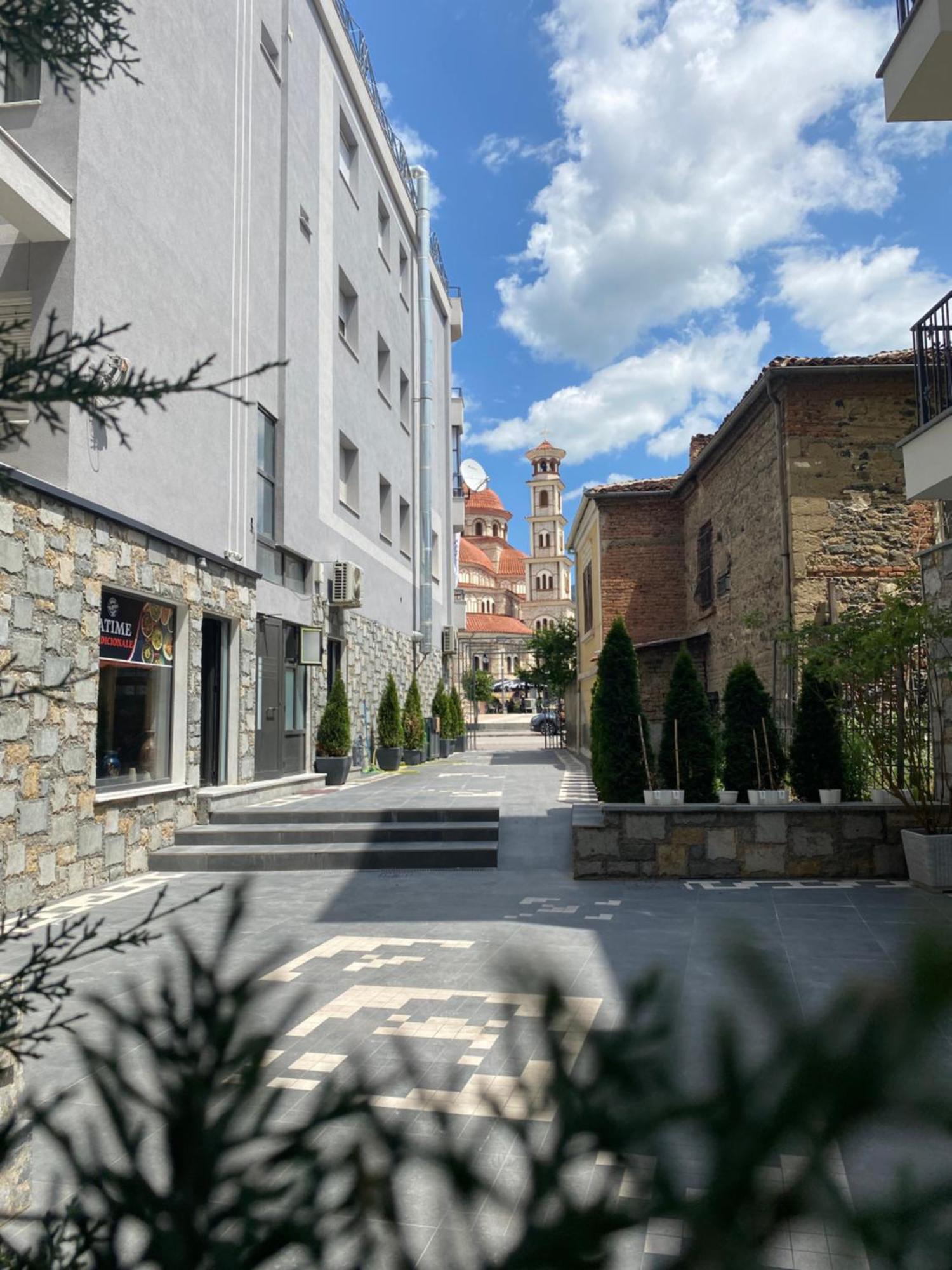 Alma Rose Apartment Korce Exterior photo